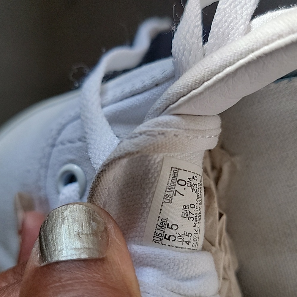 VANS - Picture 5 of 5